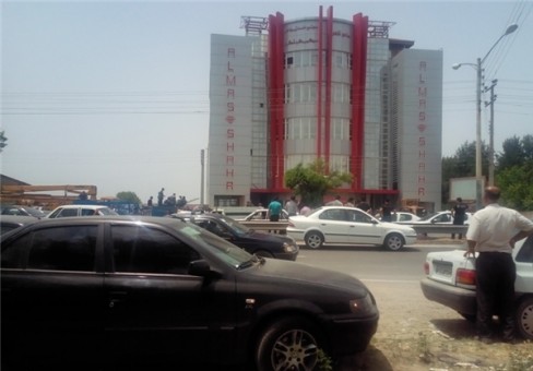 13940327000670_PhotoL