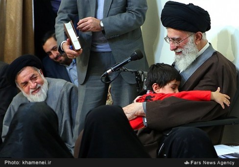 13941117193348852_PhotoL