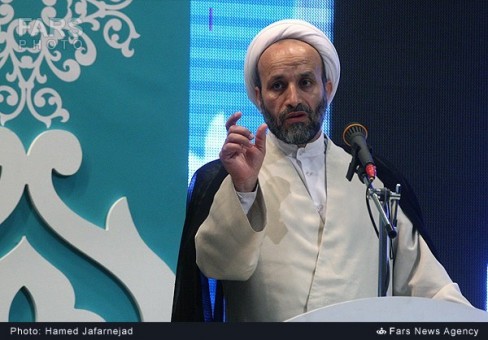 13930325130107350_PhotoL